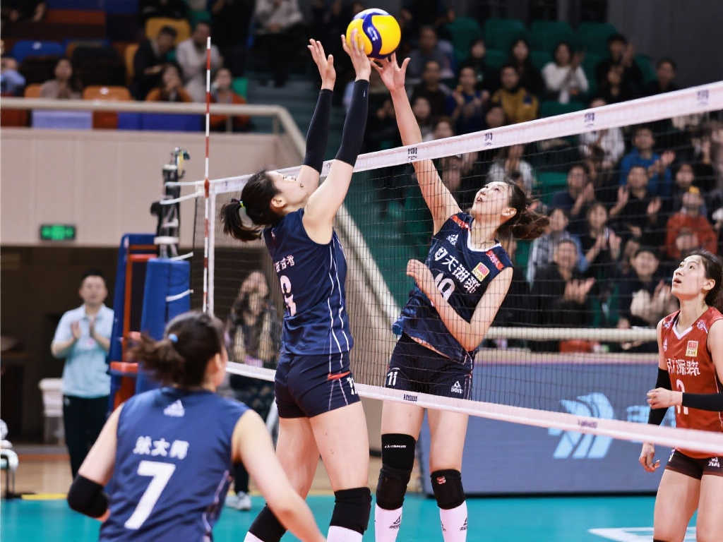 化中舞台与 化中舞台与